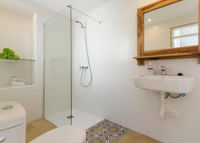 Bellavista Gæstehus 3*